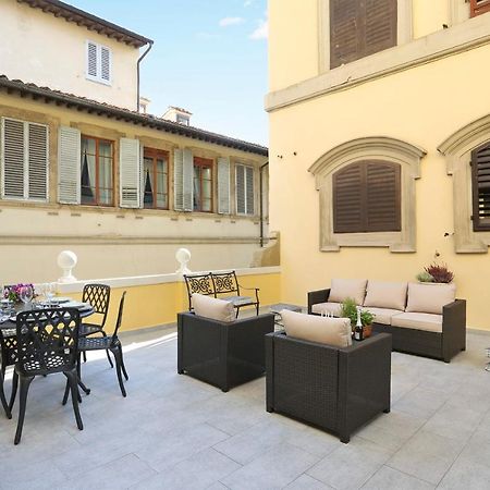 Design Apartment In The Heart Of Florence - Hosted By Sweetstay Luaran gambar
