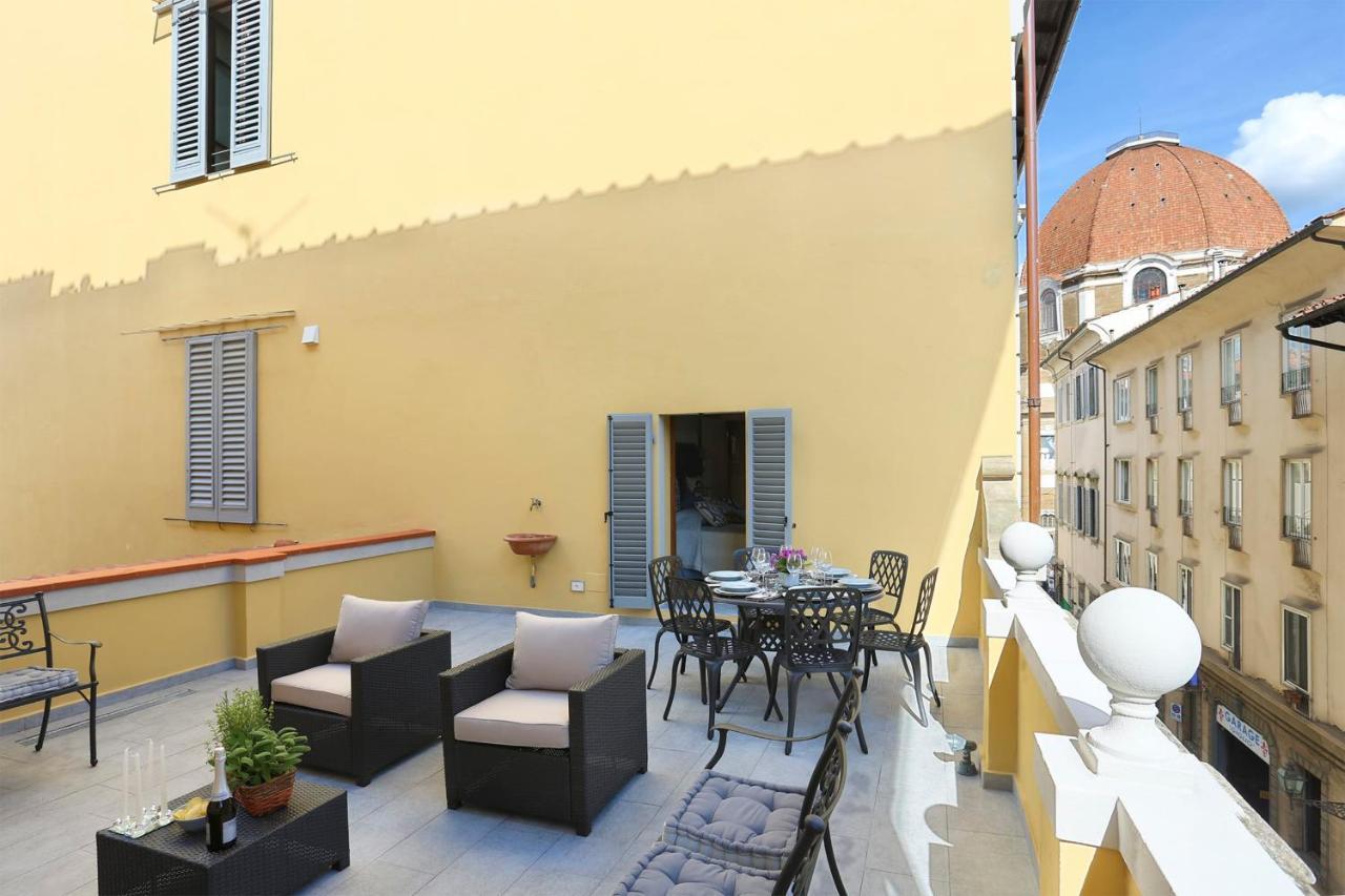 Design Apartment In The Heart Of Florence - Hosted By Sweetstay Luaran gambar