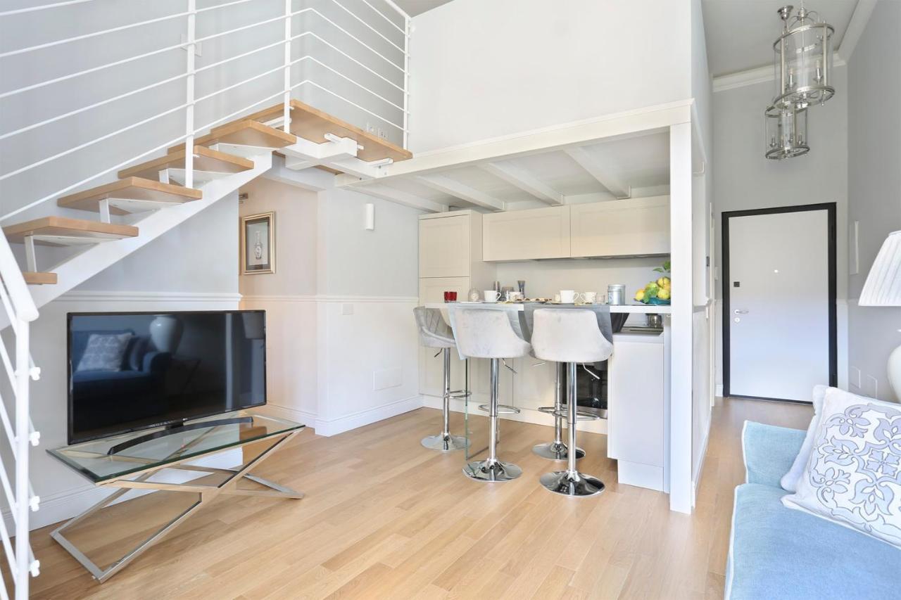 Design Apartment In The Heart Of Florence - Hosted By Sweetstay Luaran gambar